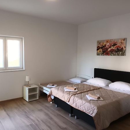 Stars Palace Zaboric Ngoại thất bức ảnh